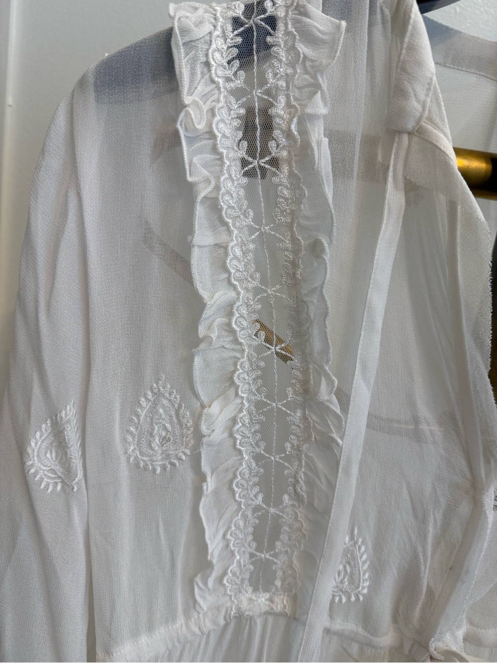 CHAN LUU WHITE SHEER PAISLEY LACE RUFFLE TRIM SILVER BELL TIES ROMANTIC BOHO TOP - Picture 2 of 15